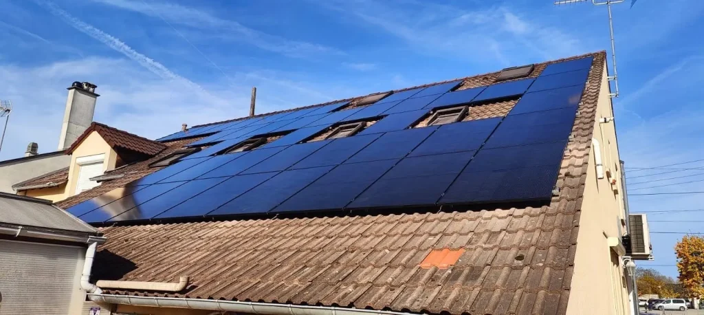 40 panneaux sur une boulangerie dans le 45